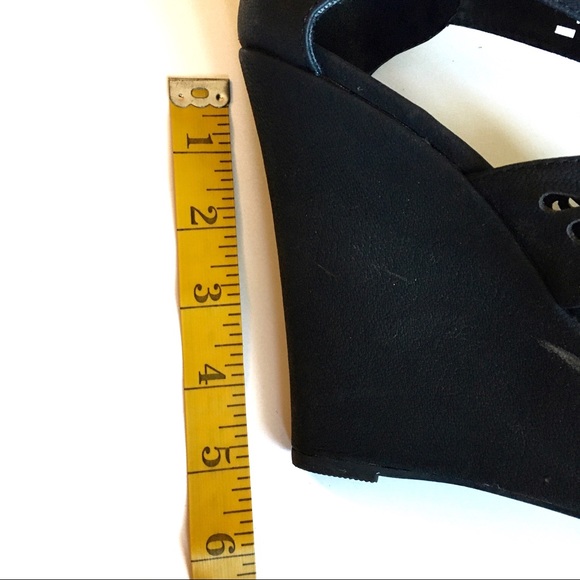 Call it spring womens black wedges in size 7.5 - Picture 6 of 12